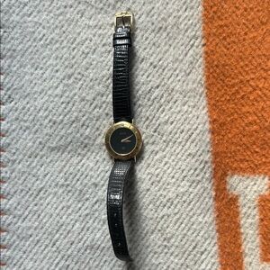 Gucci Vintage 3000L watch